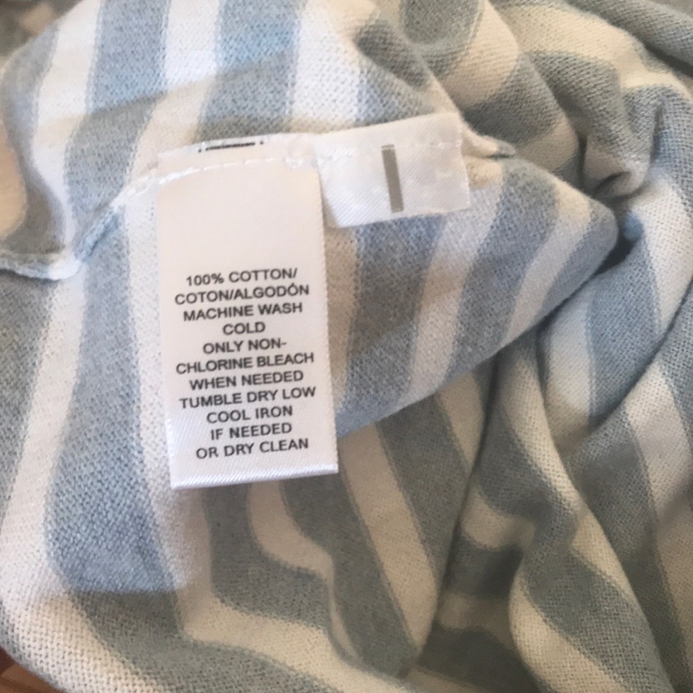 LOFT Sweater - Picture 3 of 3